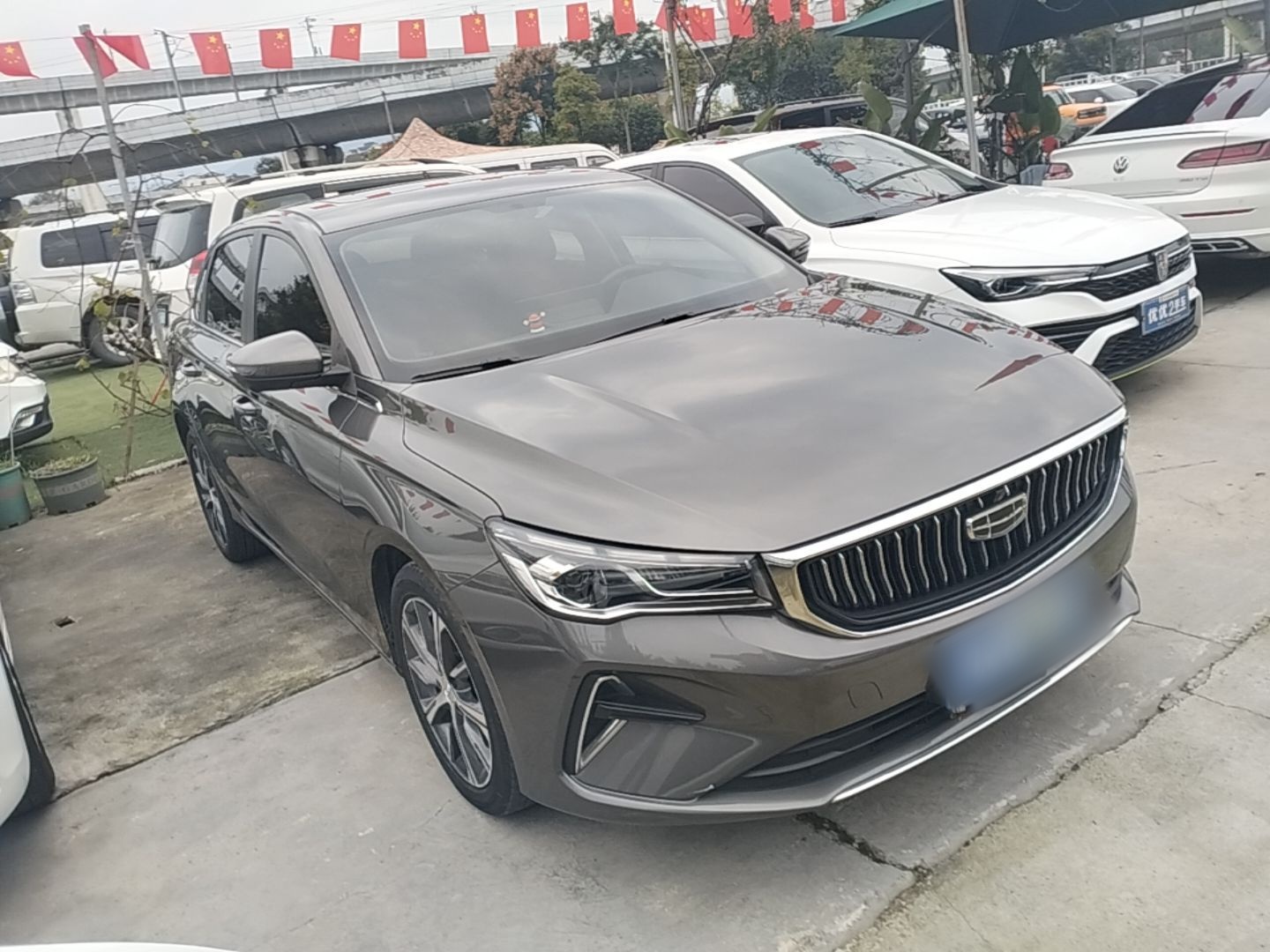 Geely Auto Emgrand 2023 4th Generation Champion Edition 1.5L CVT Prestige Model — снимка 3