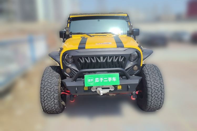 Used Jeep Wrangler 2015 3.6L Rubicon Four-Door Comfort Edition Front