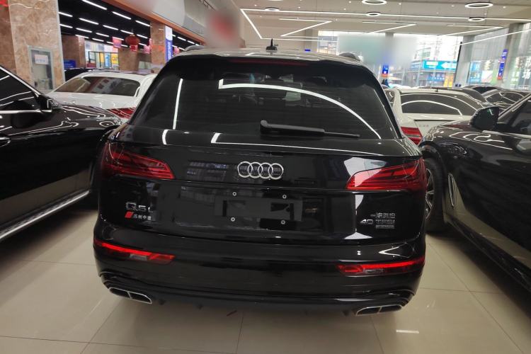 Used Audi Q5L 2022 40T Luxury Dynamic Model
