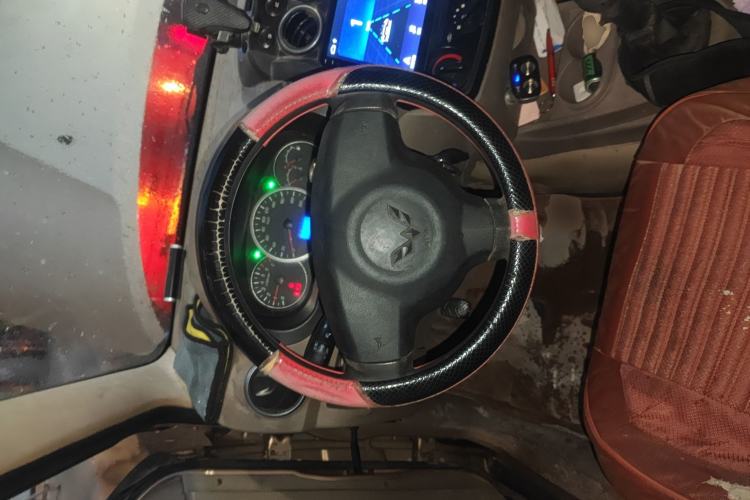 Used Wuling Hongguang 2014 1.2L Standard Model China IV