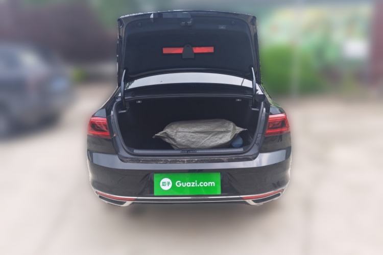 Used Volkswagen Magotan 2021 330TSI DSG 30th Anniversary Edition
