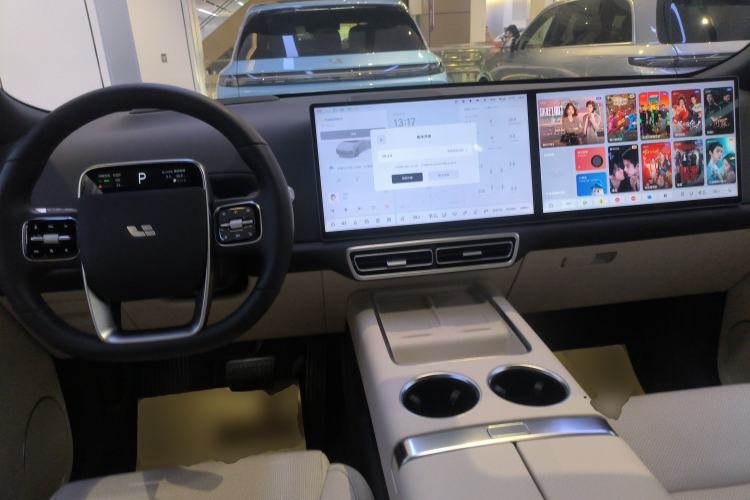 Used Li Auto L8 2025 Ultra Smart Refreshed Edition