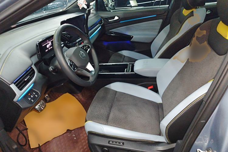 Used Volkswagen ID.4 X 2021 Pro Smart Long-Range Edition Left Front Seat