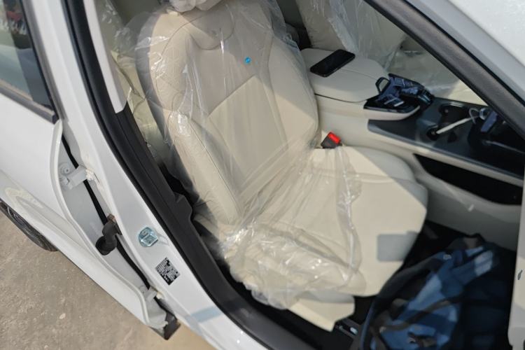 Used Cowin Kunlun 2024 Kunlun iHD 150km Mountain Peak Edition Right Front Seat