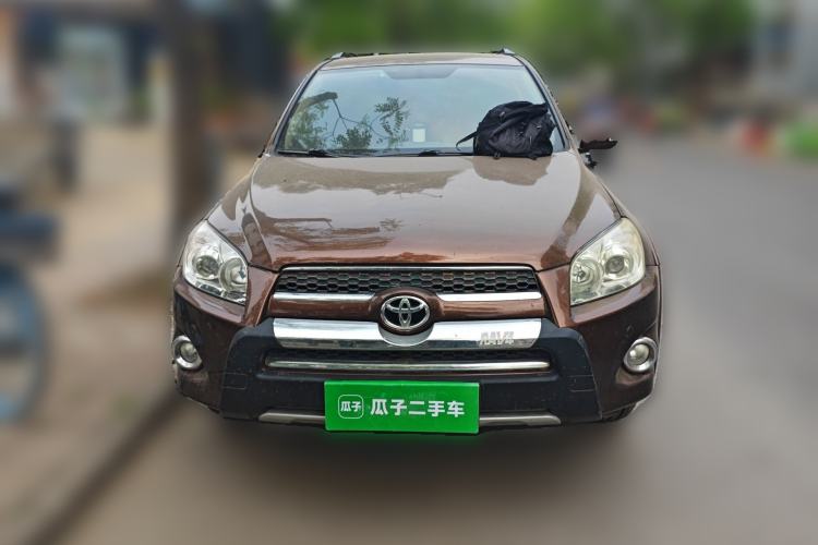 Used Toyota RAV4 2011 2.0L Automatic Luxury Edition Front