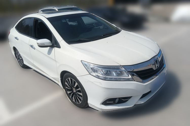 Used Honda Crider 2013 1.8L automatic luxury edition Front Right 45 Deg