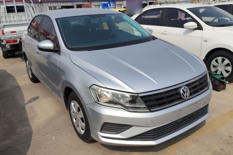 Used Volkswagen Jetta 2017 1.4L Manual Fashion Edition