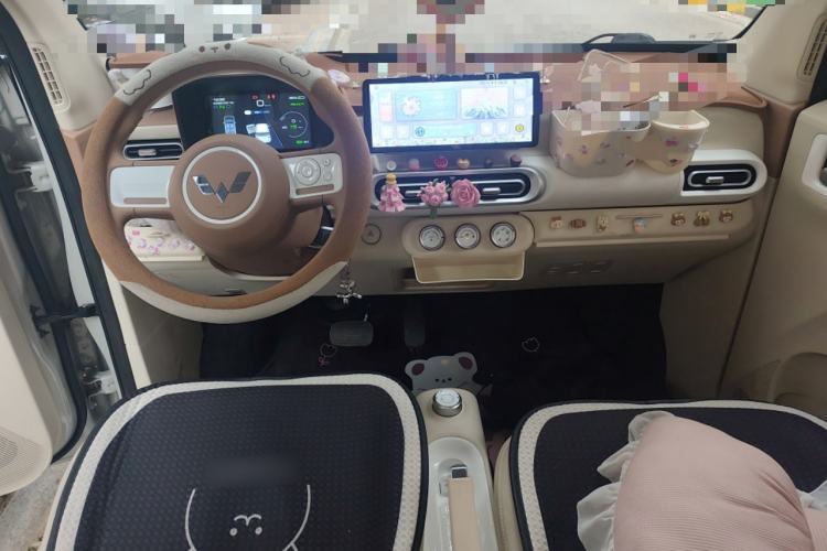 Used Wuling Hongguang MINIEV 2024 3rd Generation 215km Youth Edition
