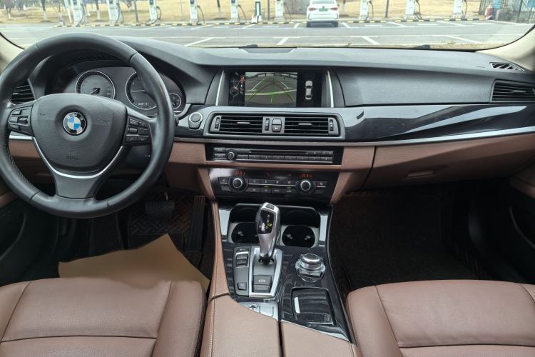 Used BMW 5 Series 2017 520Li Elegant Edition Interior 2