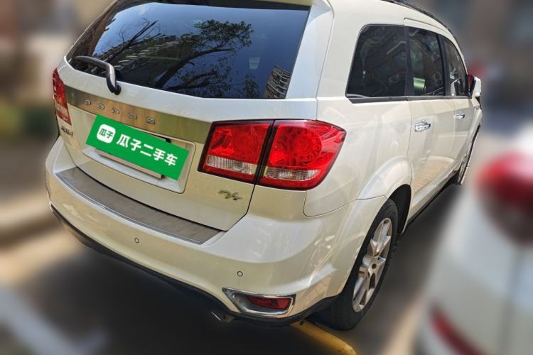 Used Dodge Journey 2013 2.4L Two-Wheel Drive Luxury Version