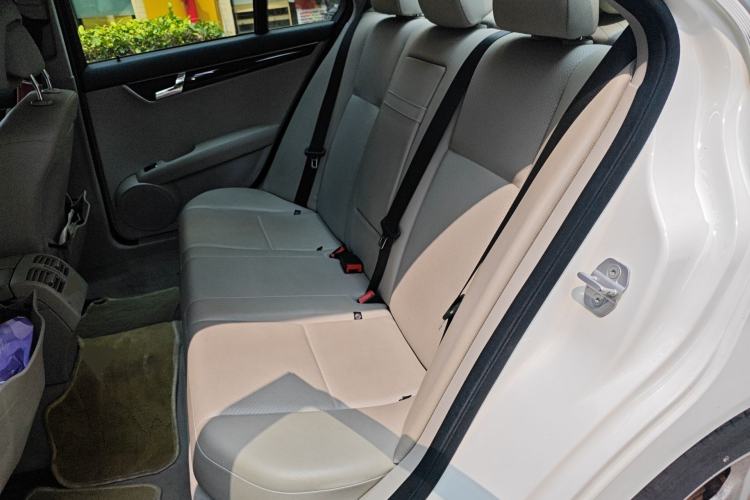 Used Mercedes-Benz C-Class 2013 C 180 Classic Grand Edition