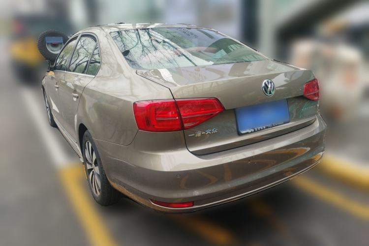 Used Volkswagen Sagitar 2015 230TSI Automatic Luxury Model