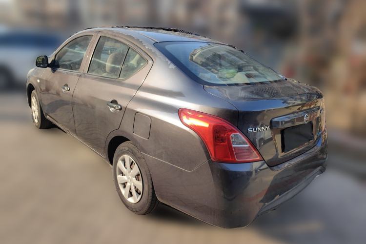 Used Nissan Sunny 2015 1.5XE Manual Comfort Edition Rear Left 45 Deg