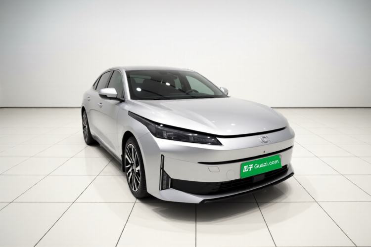 Used CHANGAN NEVO A05 2025 Truly Delicious Version 145 Excellence Edition Exterior 1