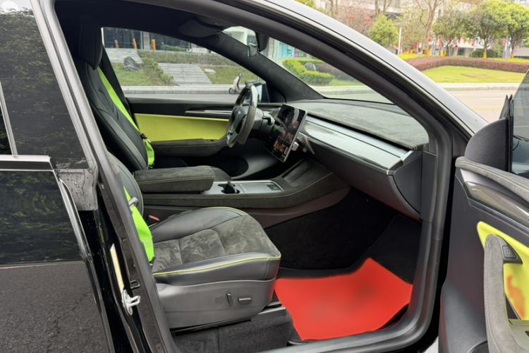 Used Tesla Model Y 2021 Standard Range Rear-Wheel Drive Version
