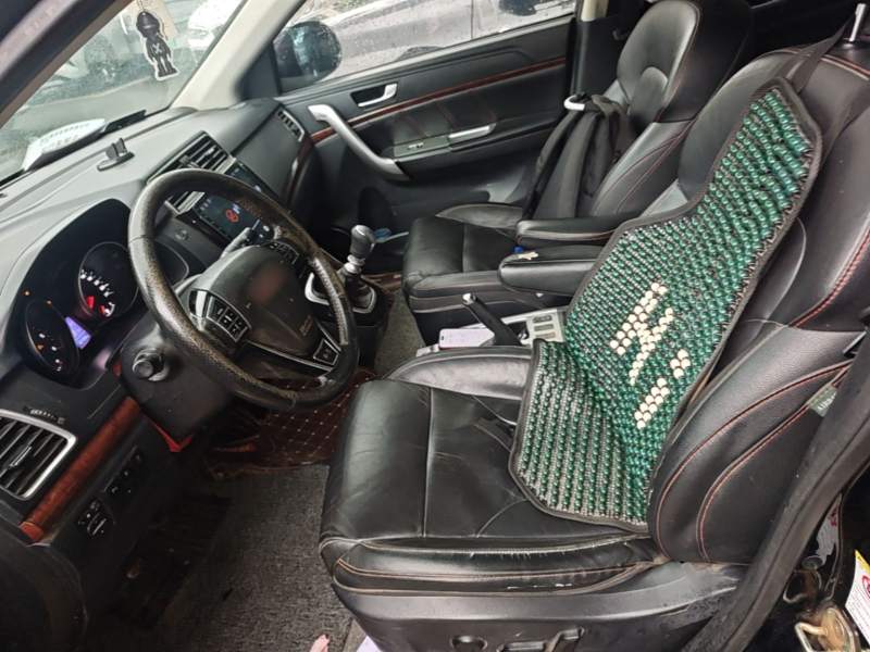 Used Haval H6 2014 Sport Edition 2.0T Diesel Manual Two-Wheel Drive Prestige Model — 16