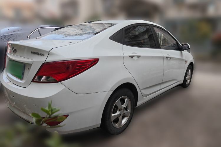 Used Hyundai Verna (older generation) 2016 1.4L Manual Smart GLS Trim
