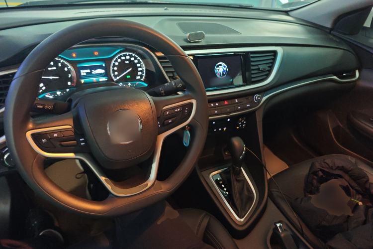 Used Buick GT 2021 Revised Version 1.3T Automatic Mild Hybrid Elite Edition Center Console