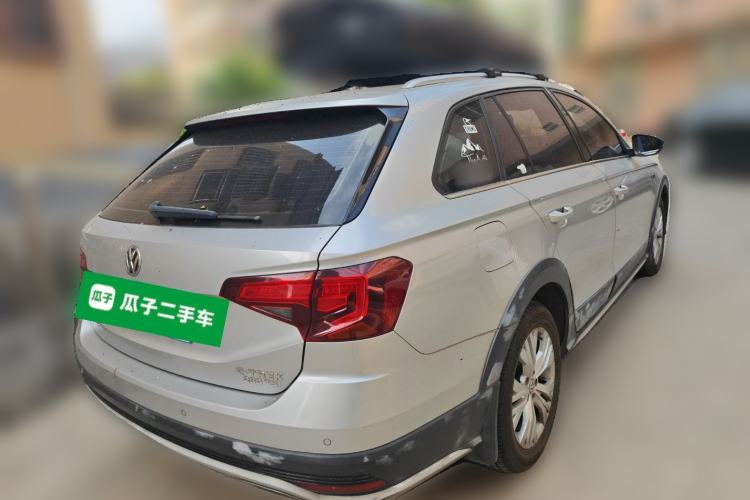 Used Volkswagen C-TREK 2017 230TSI DSG Comfort Version
