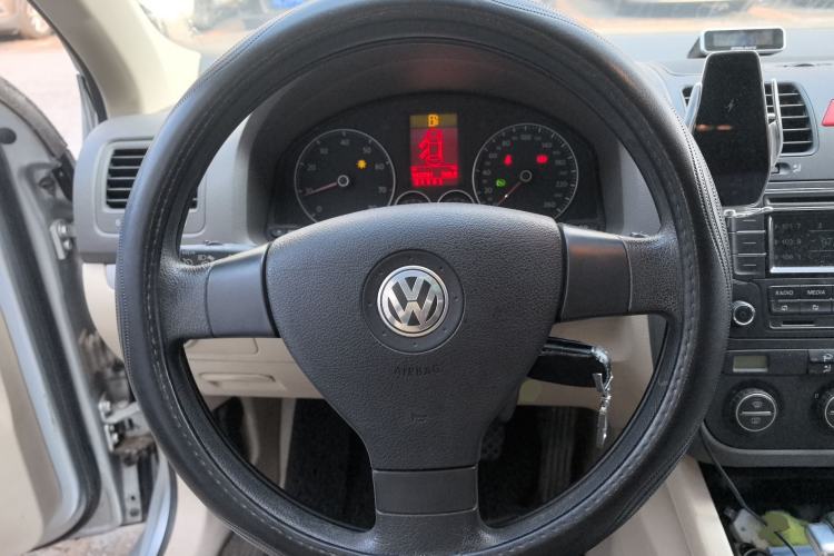 Used Volkswagen Sagitar 2010 1.4 TSI Automatic Tech Edition
