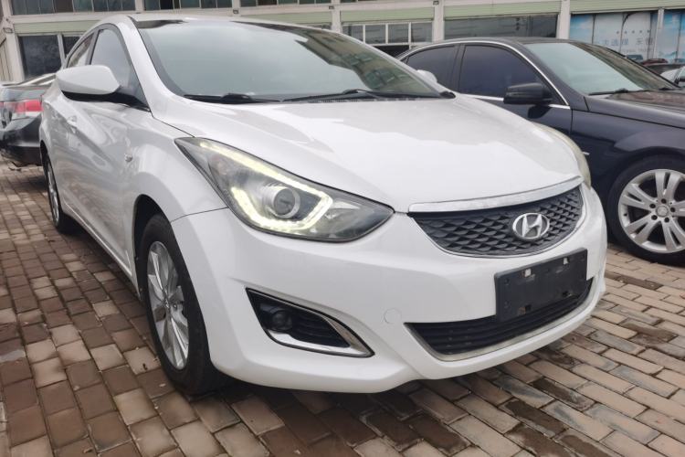 Used Hyundai Elantra (5th Generation / Langdong) 2016 1.6L Automatic Smart Version