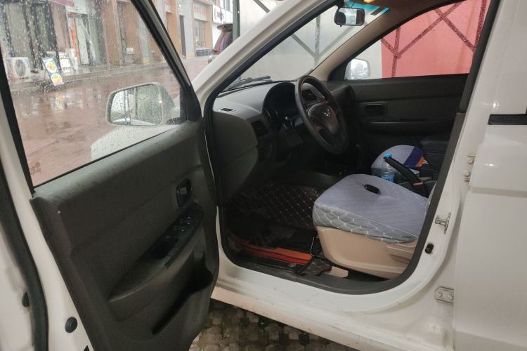 Used Wuling Hongguang 2014 1.5L S Standard Version
