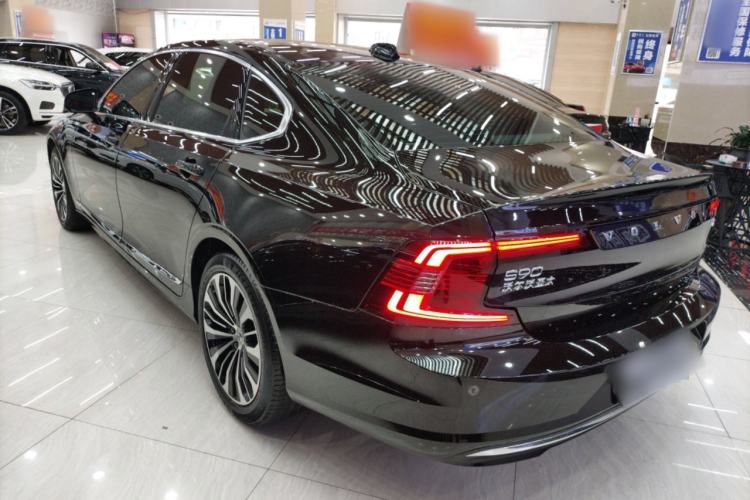 Used Volvo S90 2025 B5 Zhiyi Luxury Edition