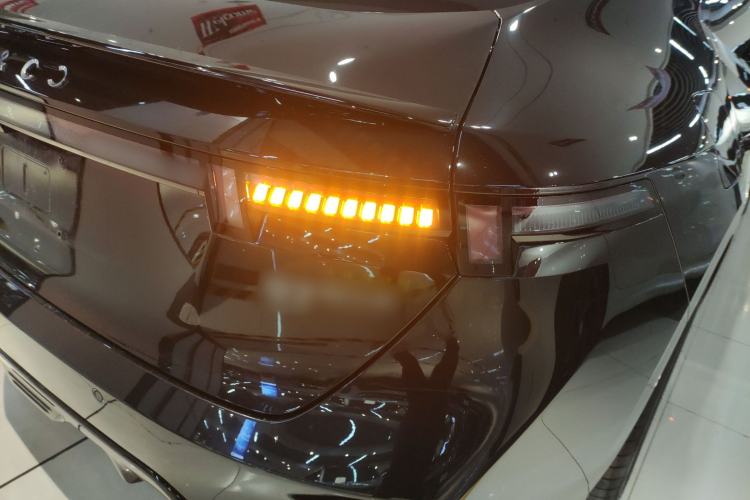 Used Lynk & Co 07 2024 EM-P 126 Long-Range Halo