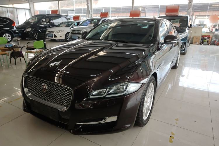 Used Jaguar XJ 2016 XJL 2.0T Two-Wheel-Drive Elegant Business Edition