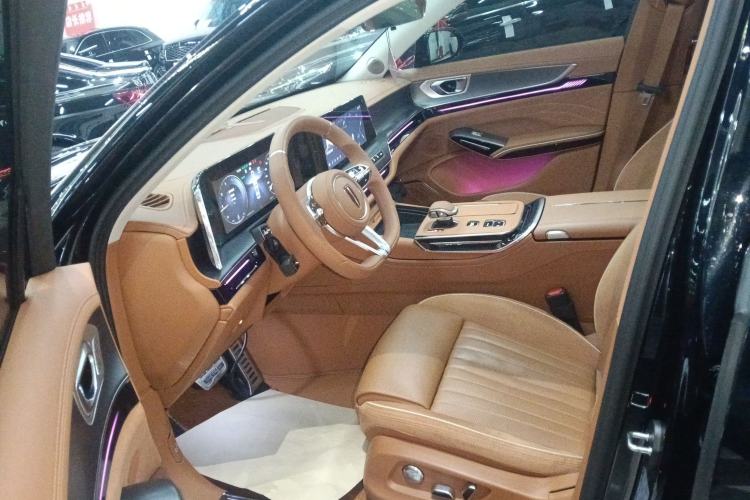 Used Hongqi H9 2025 Model Facelifted 2.0T Two-Wheel Drive Flag-Style Private Enjoyment Fashion Edition, 5 Seats