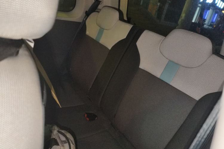 Used CHANGAN NEVO Lumin 2022 301km Honey-Sweet Version