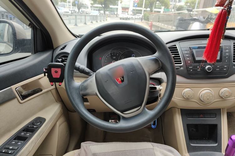 Used Roewe 350 2014 1.5L Manual Xunchi Edition Steering Wheel