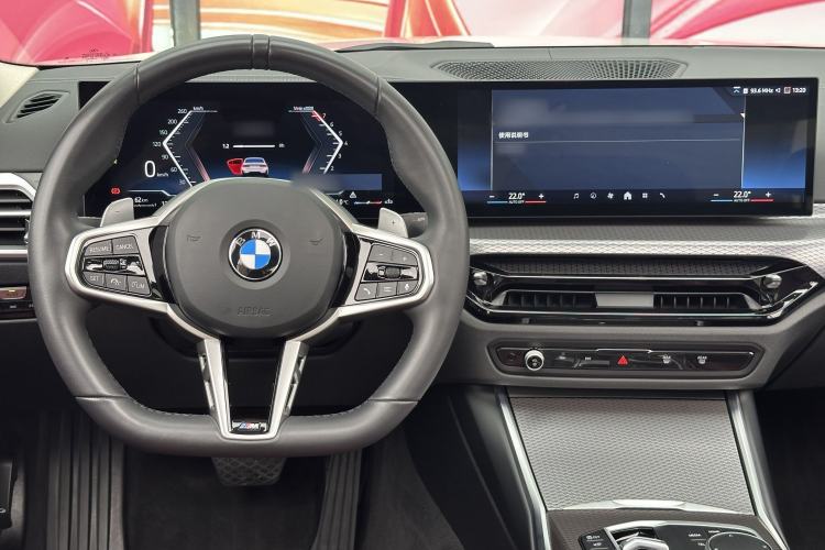 Used BMW 3 Series 2025 330Li M Sport Shadowline Package Interior 3