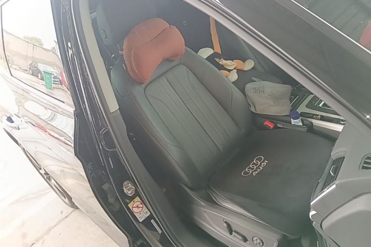Used Audi Q5L 2020 Updated 40 TFSI Prestige Fashion Edition
