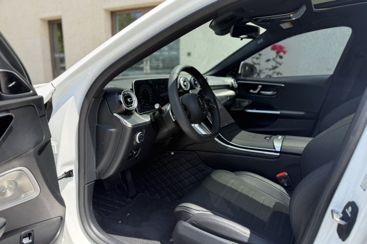 Used Mercedes-Benz C-Class 2025 C 260 L Sport Edition Left Front Seat