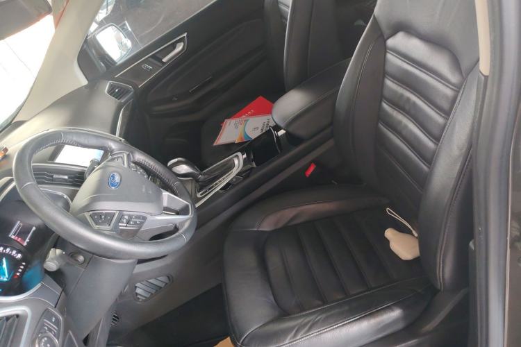 Used Ford Edge 2016 EcoBoost 245 Four-Wheel Drive Titanium Edition 7-Seater
