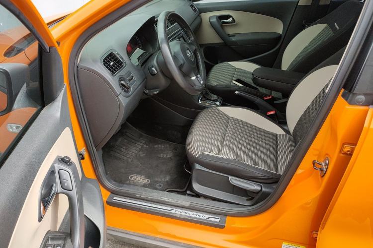 Used Volkswagen Polo 2012 1.6L Cross Polo Automatic Transmission Driver Seat