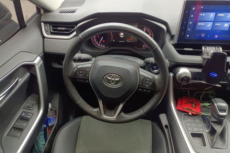 Used Toyota RAV4 2022 2.0L CVT 4x4 Style Plus Edition