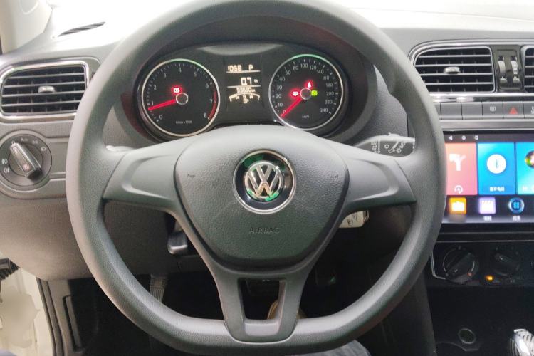 Used Volkswagen Polo 2014 1.6L Automatic Comfort Edition