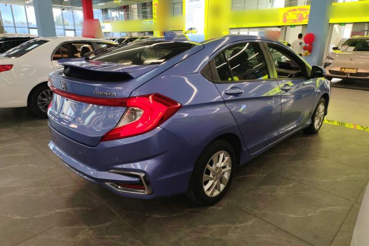 Used Honda Gienia 2017 1.5L CVT Classic Edition Rear Right 45 Deg