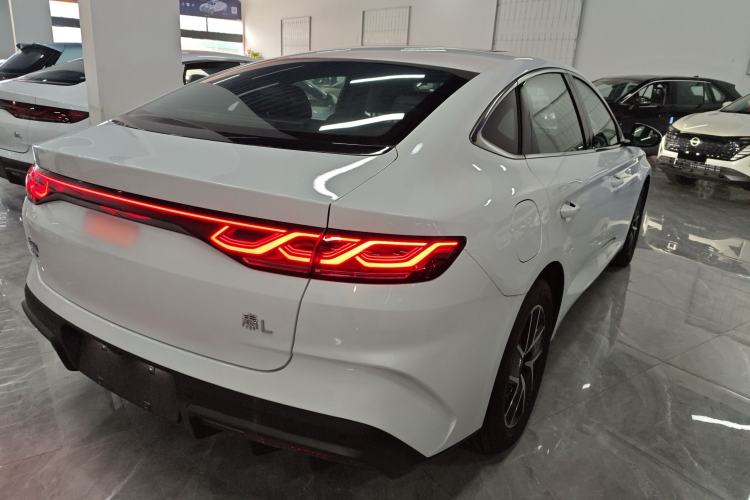 Used BYD Qin L 2024 DM-i 120KM Leading Model

