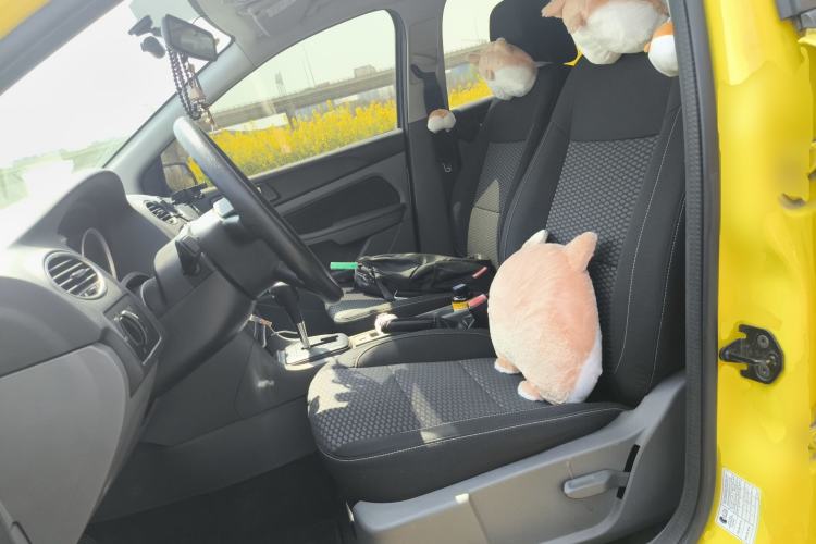 Used Ford Focus 2013 Hatchback Classic 1.8L Automatic Base Model