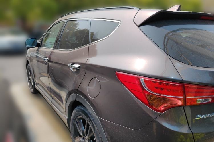 Used Hyundai Santa Fe Classic 2013 3.0L 4x4 Luxury Edition 7 Seats Euro V Rear Left 45 Deg