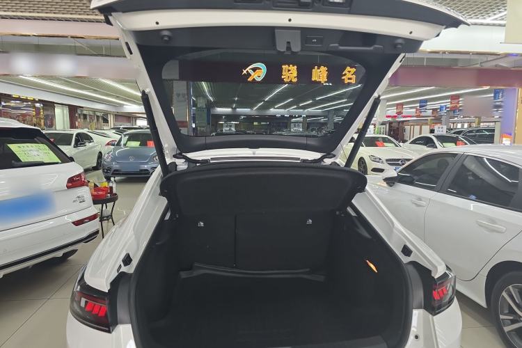 Used Volkswagen Lamando 2023 Lavida L 280TSI DSG Cool & Spicy Edition Trunk