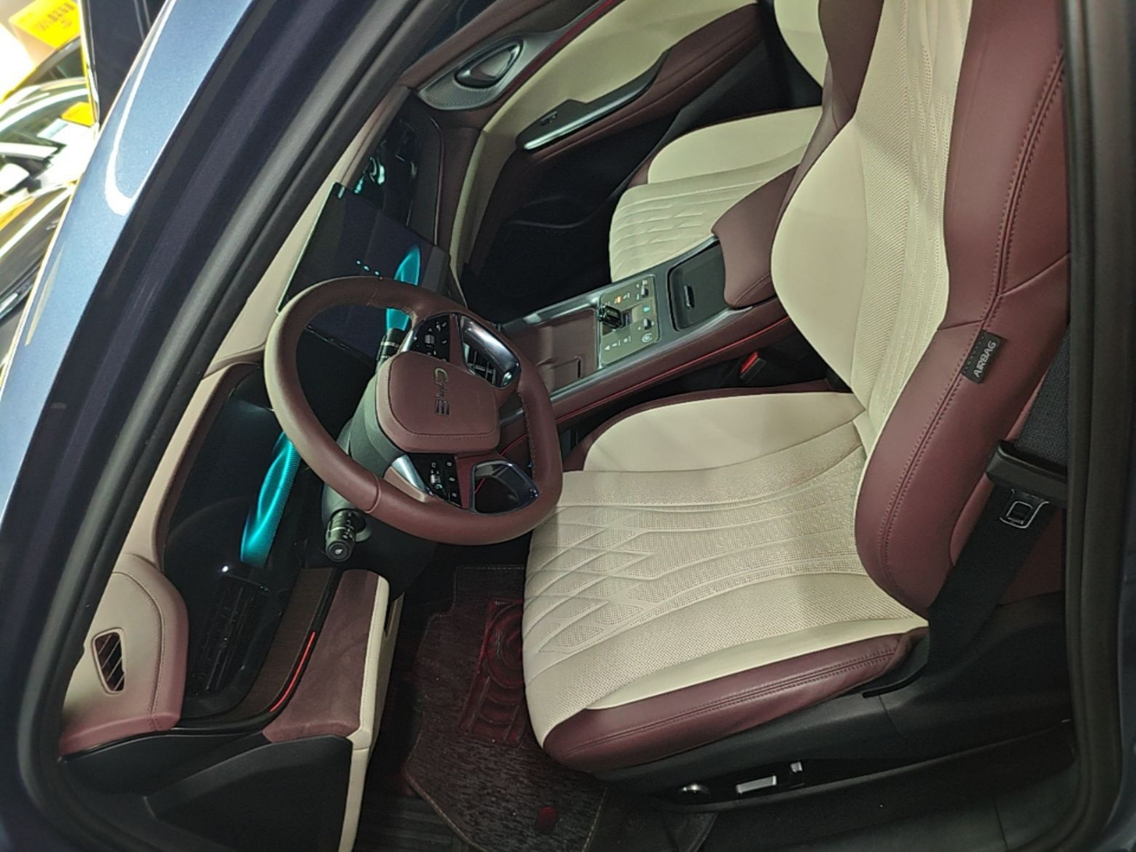 Avant de la voiture