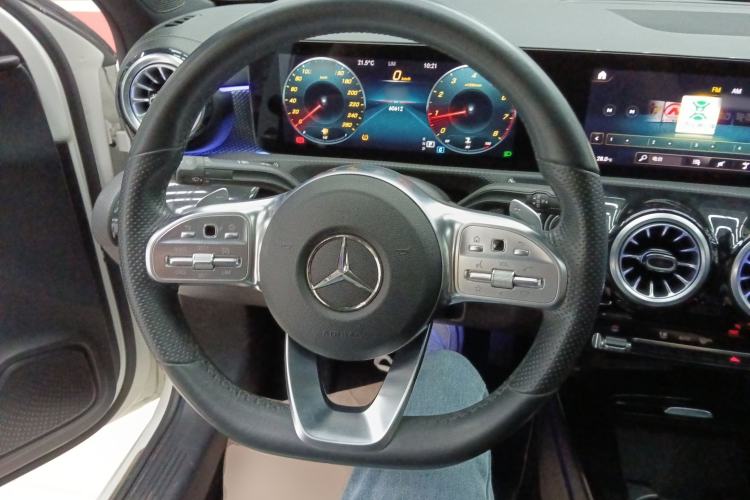 Used Mercedes-Benz A-Class 2022 Restyled A 200 L Sport Sedan Fashion Version
