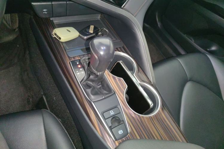 Used Toyota Camry 2019 2.0G Luxury Edition China VI Standard
