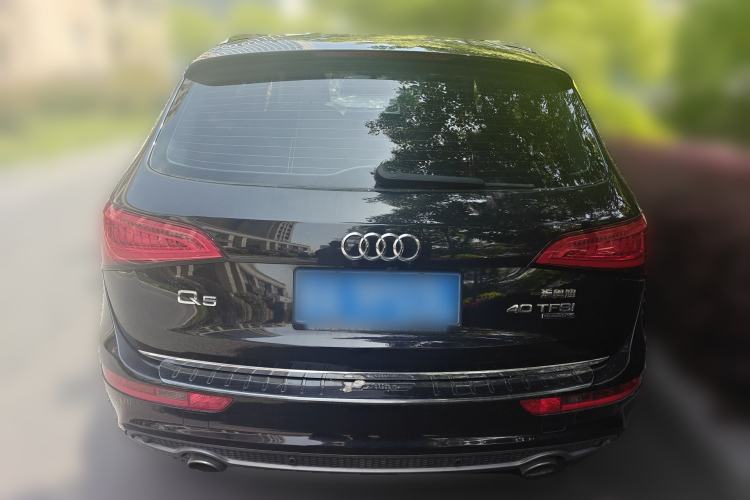 Used Audi Q5 2017 Plus 40 TFSI Ambition Model
