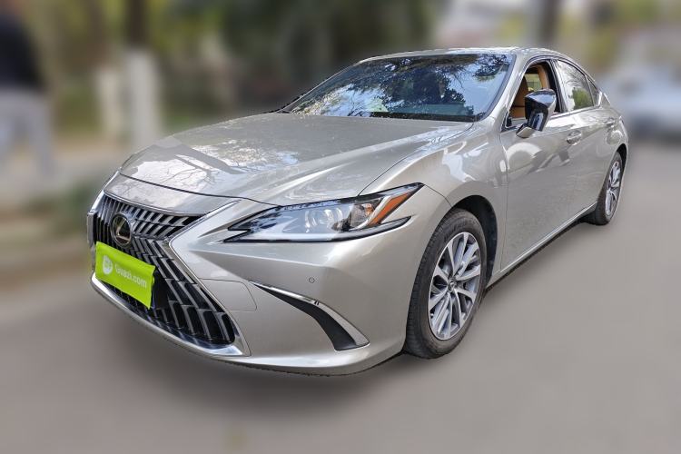 Used Lexus ES 2023 200 Excellence Edition