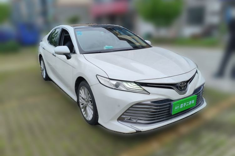Used Toyota Camry 2019 2.5G Luxury Edition China VI Standard Front Right 45 Deg